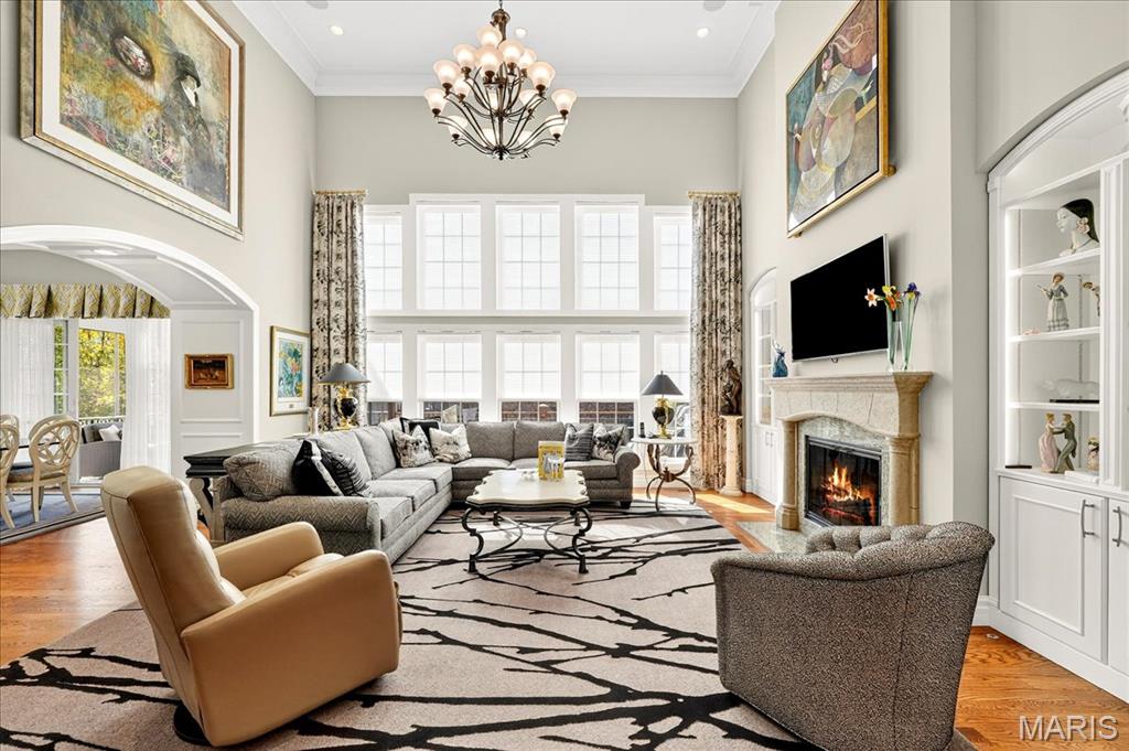 295 Meadowbrook Country Club Est