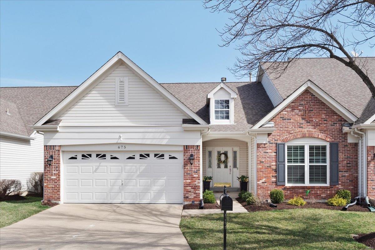 675 Stonebrook
