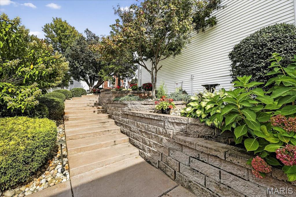 16201 Valley Estates Court