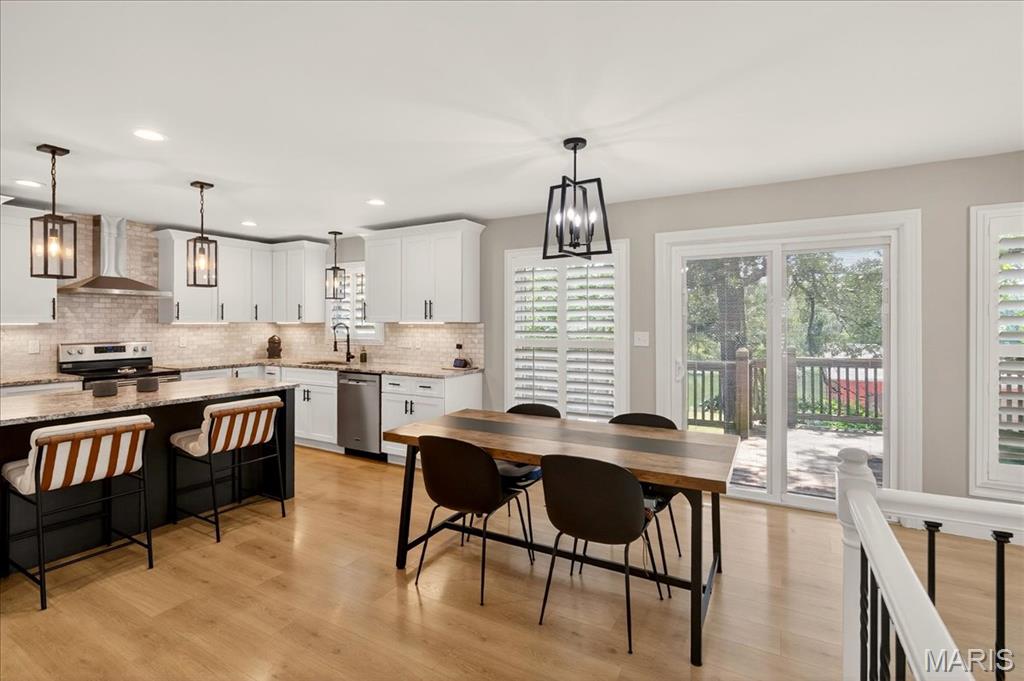 6521 Woodland Drive