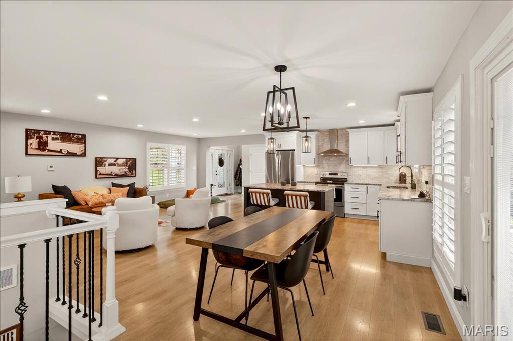 6521 Woodland Drive