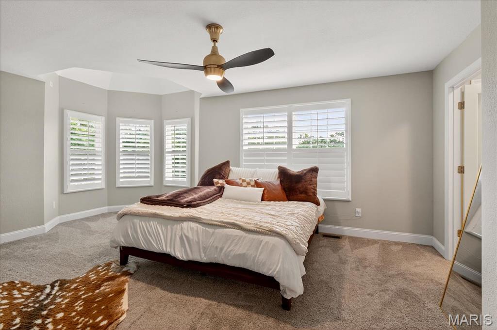 6521 Woodland Drive