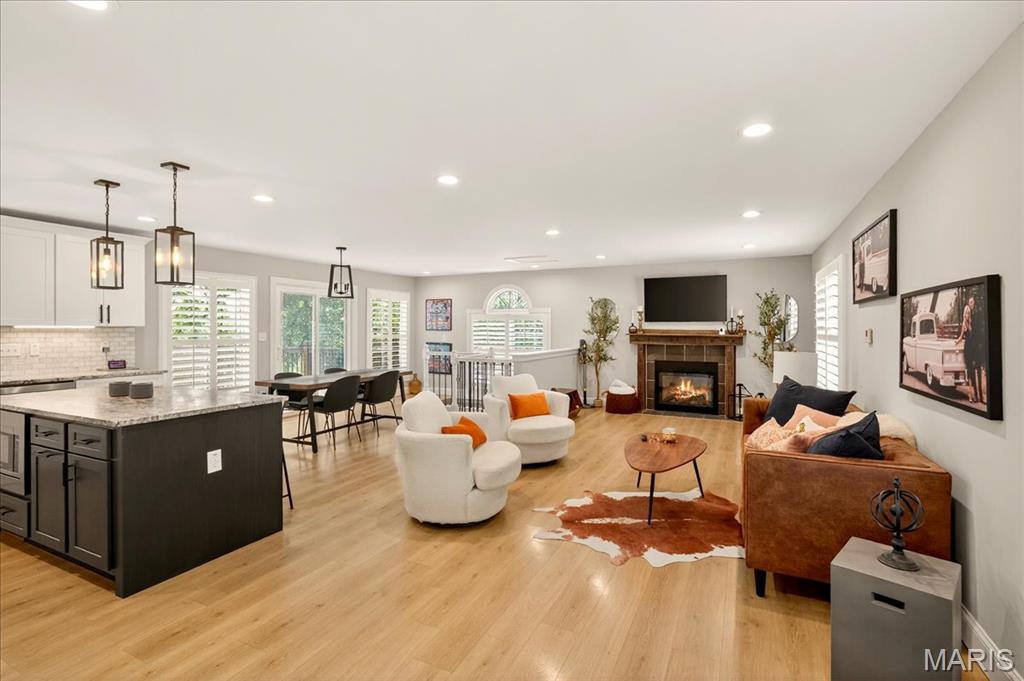6521 Woodland Drive