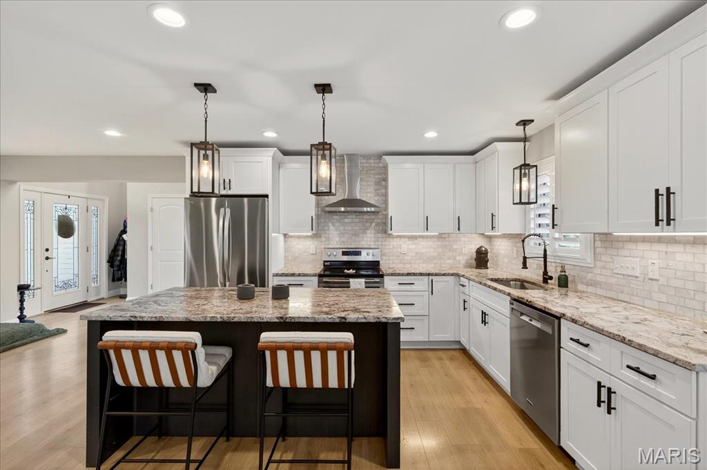 6521 Woodland Drive