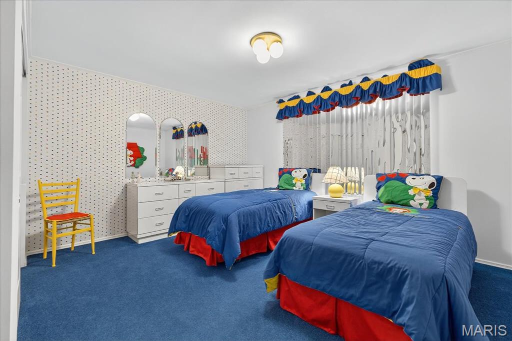 12511 Royal Manor Drive
