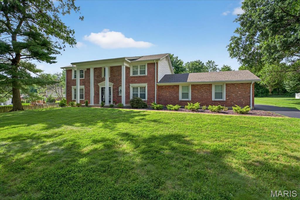 12511 Royal Manor Drive