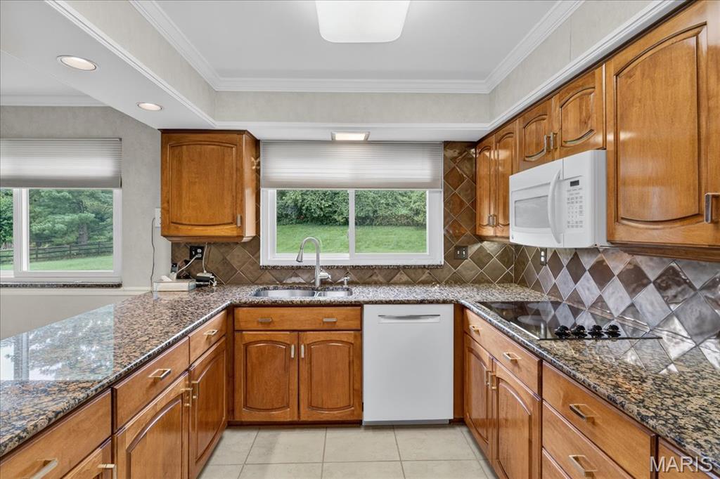 12511 Royal Manor Drive
