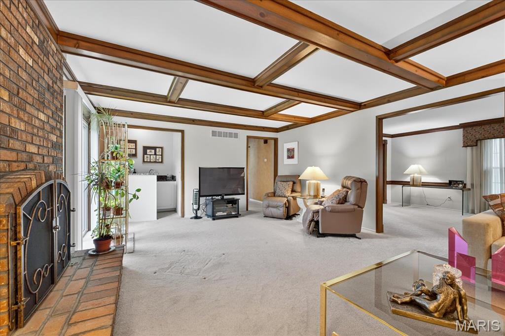 12511 Royal Manor Drive