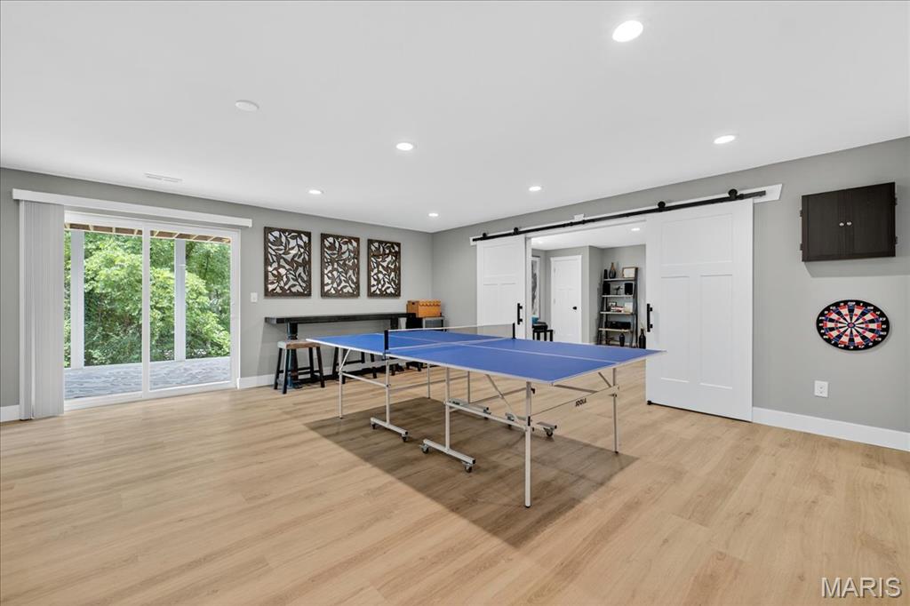213 Balmoral Gardens Court