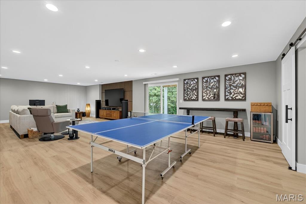 213 Balmoral Gardens Court