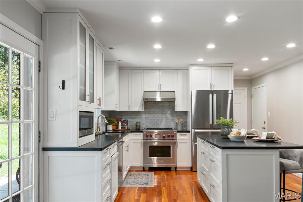 323 Branchport Drive