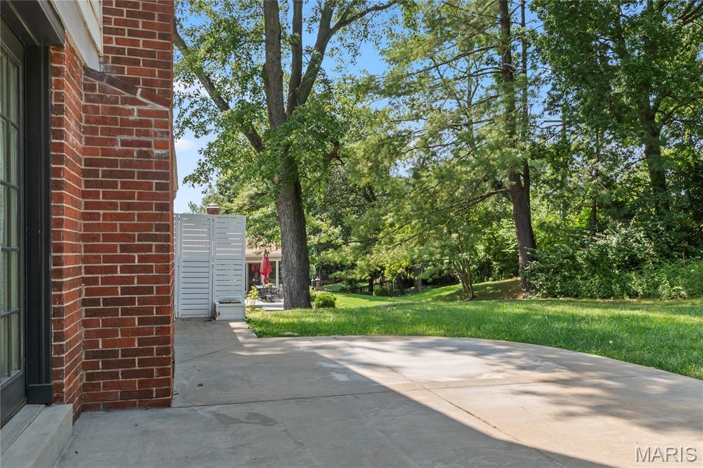 323 Branchport Drive
