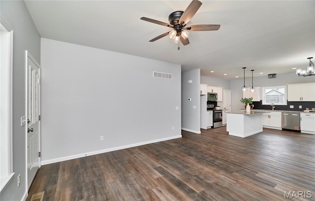 31426 Hickory Court