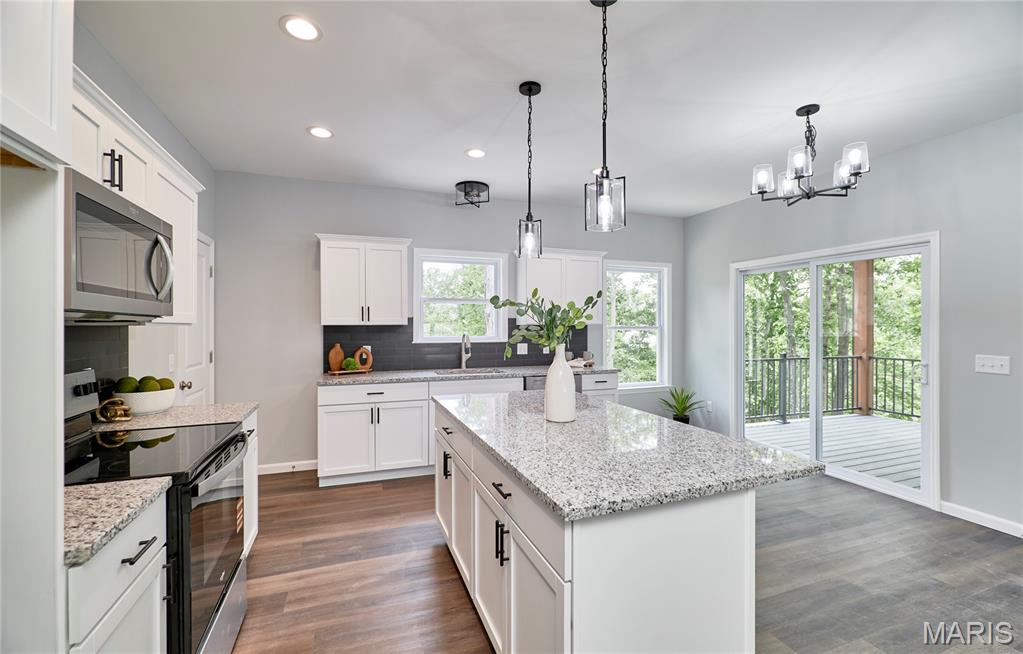 31426 Hickory Court