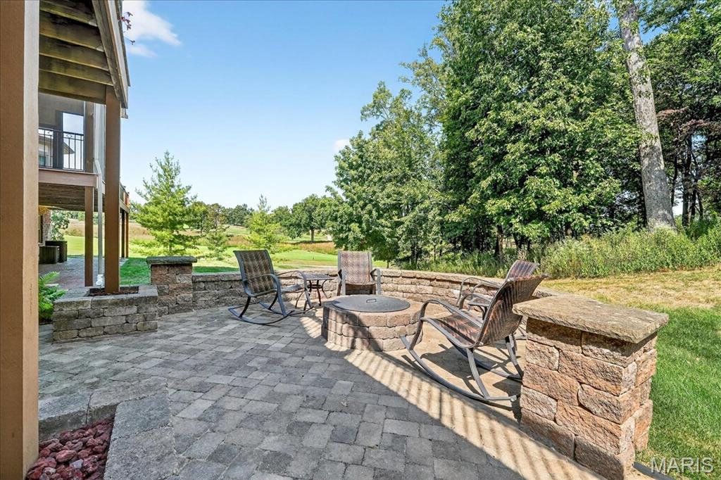 258 Meadowbrook Country Club Estate