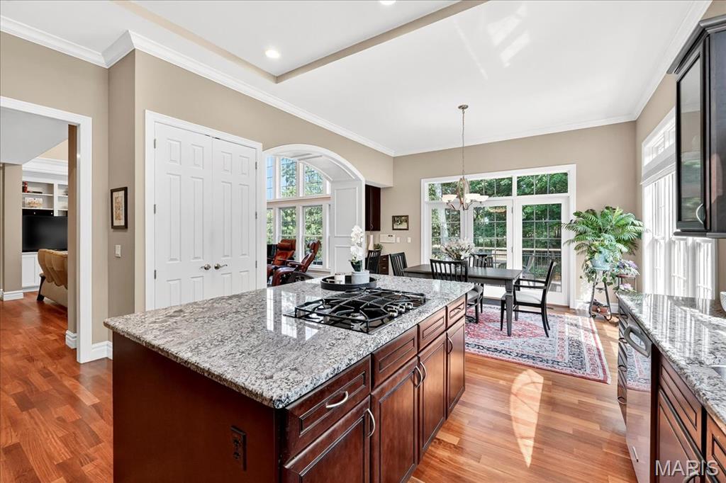 258 Meadowbrook Country Club Estate
