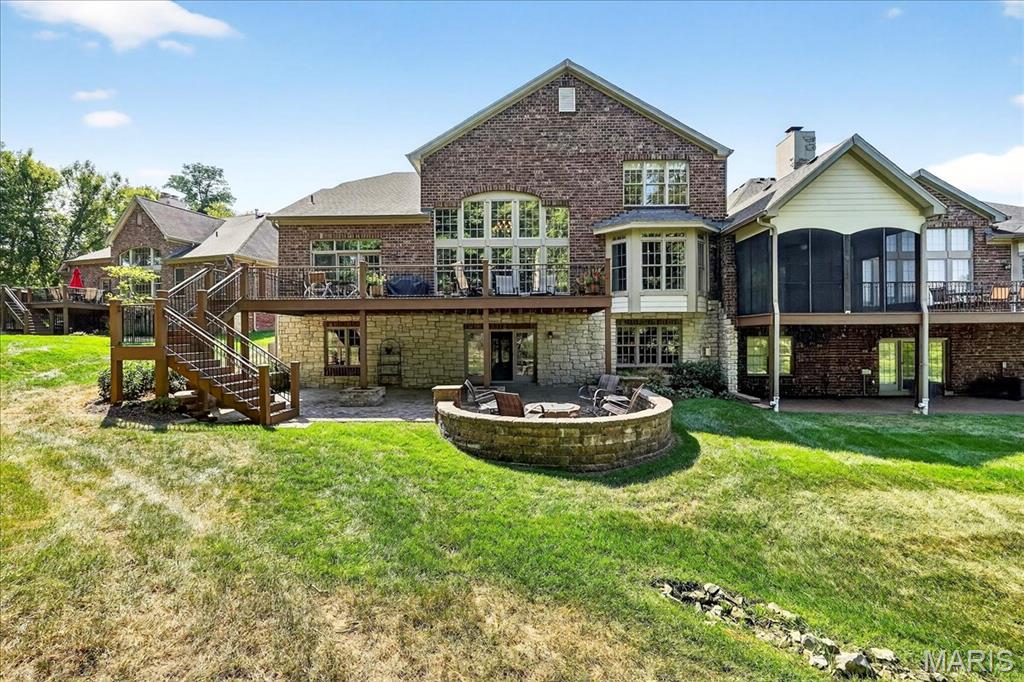 258 Meadowbrook Country Club Estate