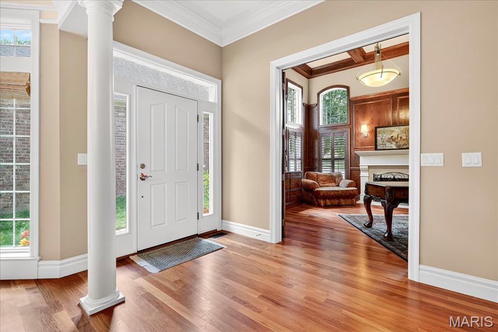 258 Meadowbrook Country Club Estate