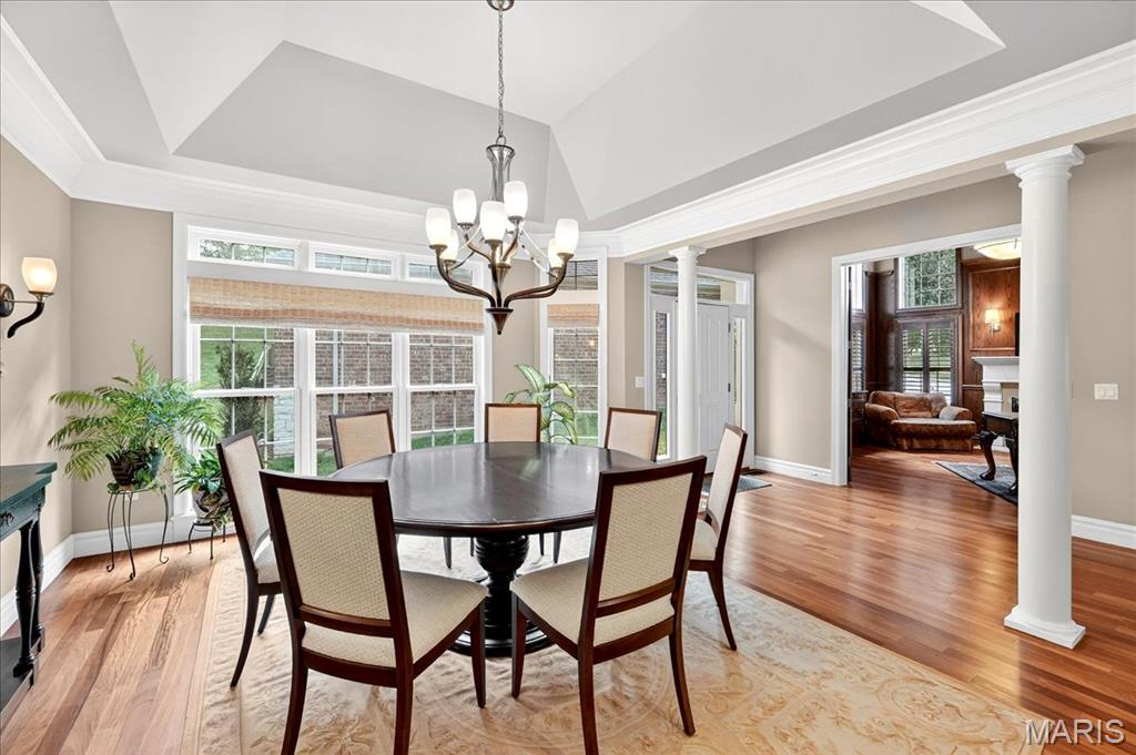 258 Meadowbrook Country Club Estate