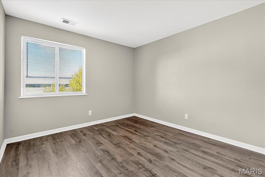 950 E East Rue De La Banque Unit: 208