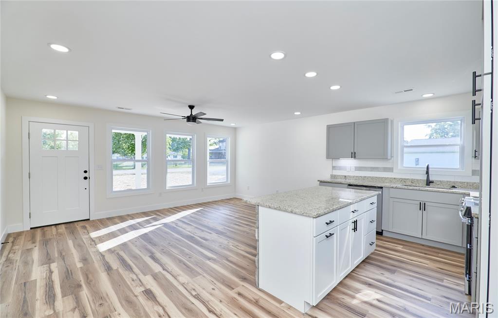 115 North Illinois Street