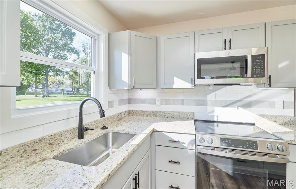 115 North Illinois Street