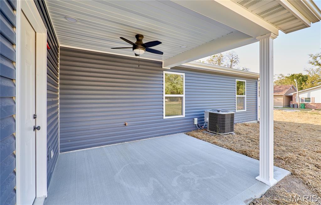 115 North Illinois Street