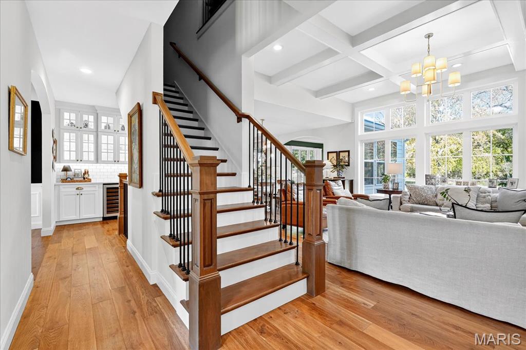 6109 Knights Table Court