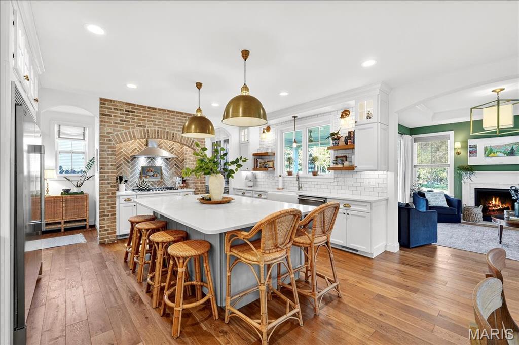 6109 Knights Table Court