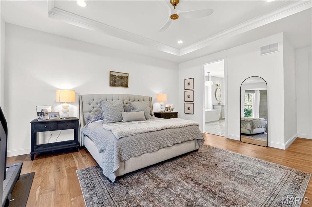 6109 Knights Table Court