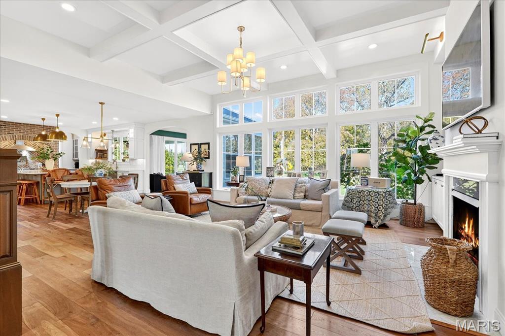 6109 Knights Table Court