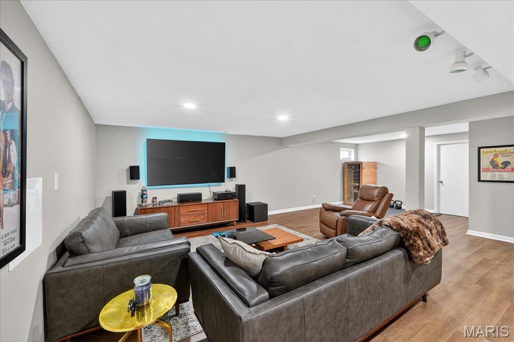 13290 Kenroyal Drive