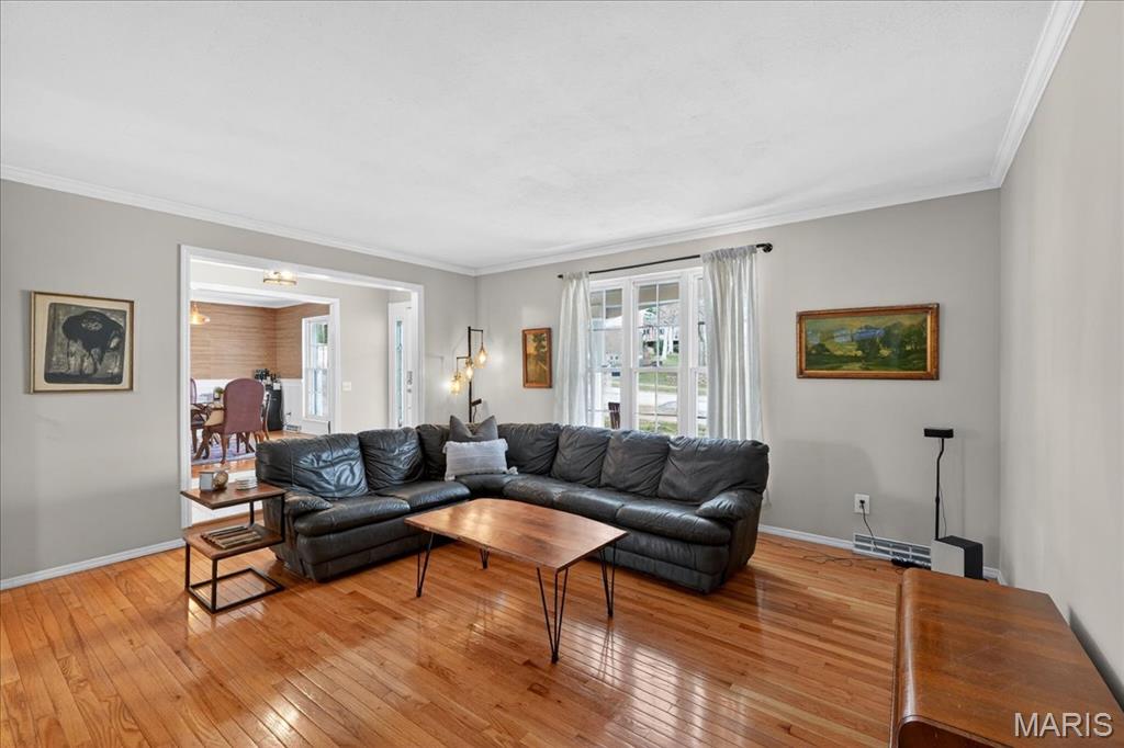 13290 Kenroyal Drive