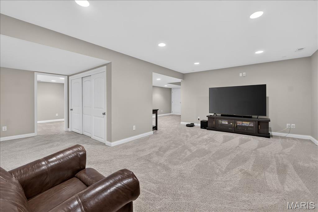 4216 Broken Rock Drive