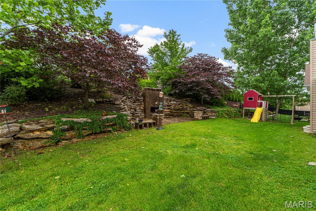 4216 Broken Rock Drive