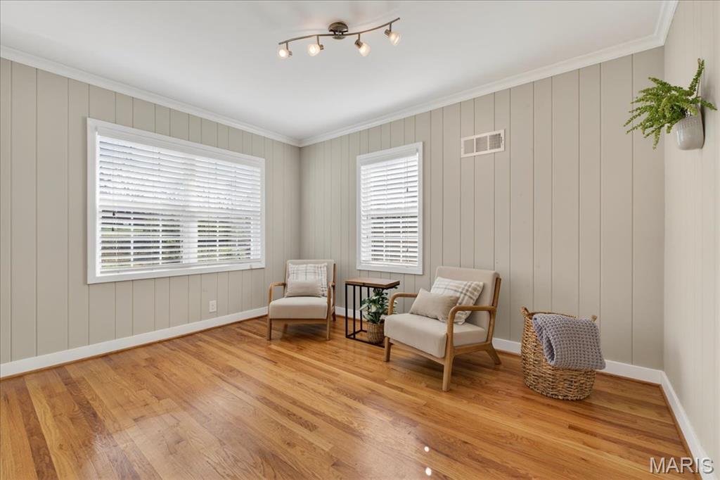 8628 Mayflower Court