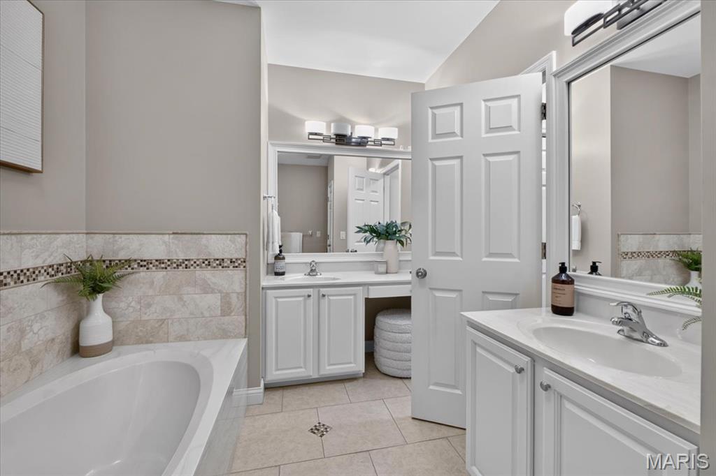 12938 Twin Meadows Court
