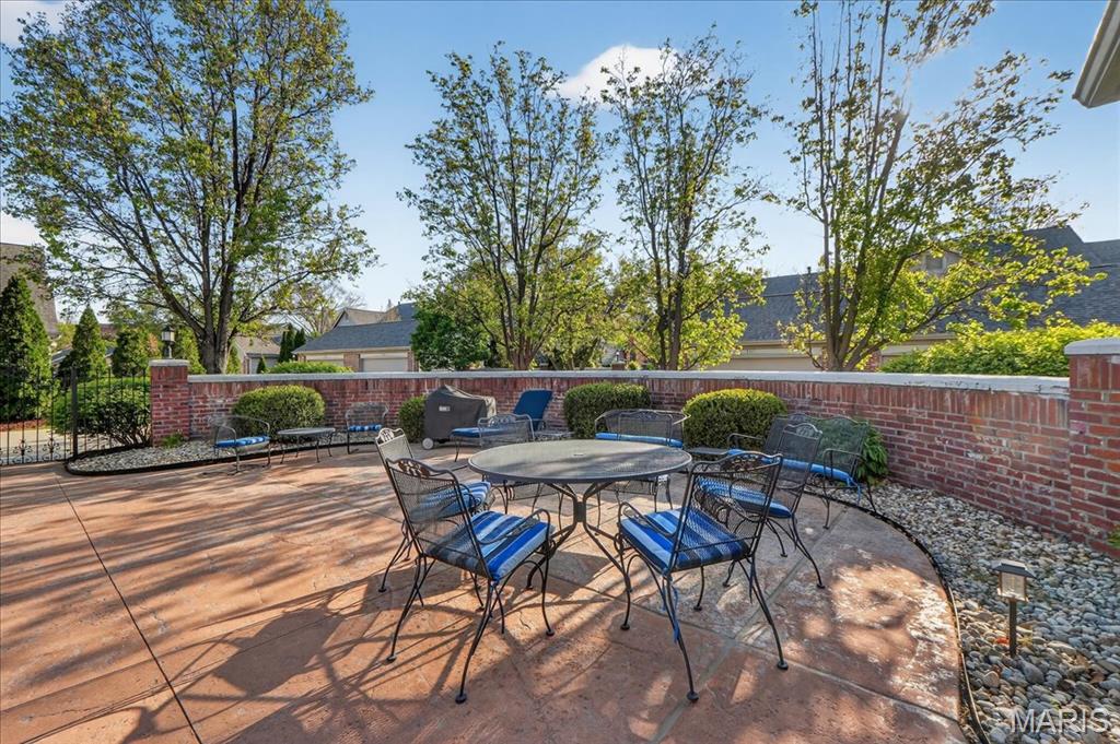 14318 Valley Meadow Court E