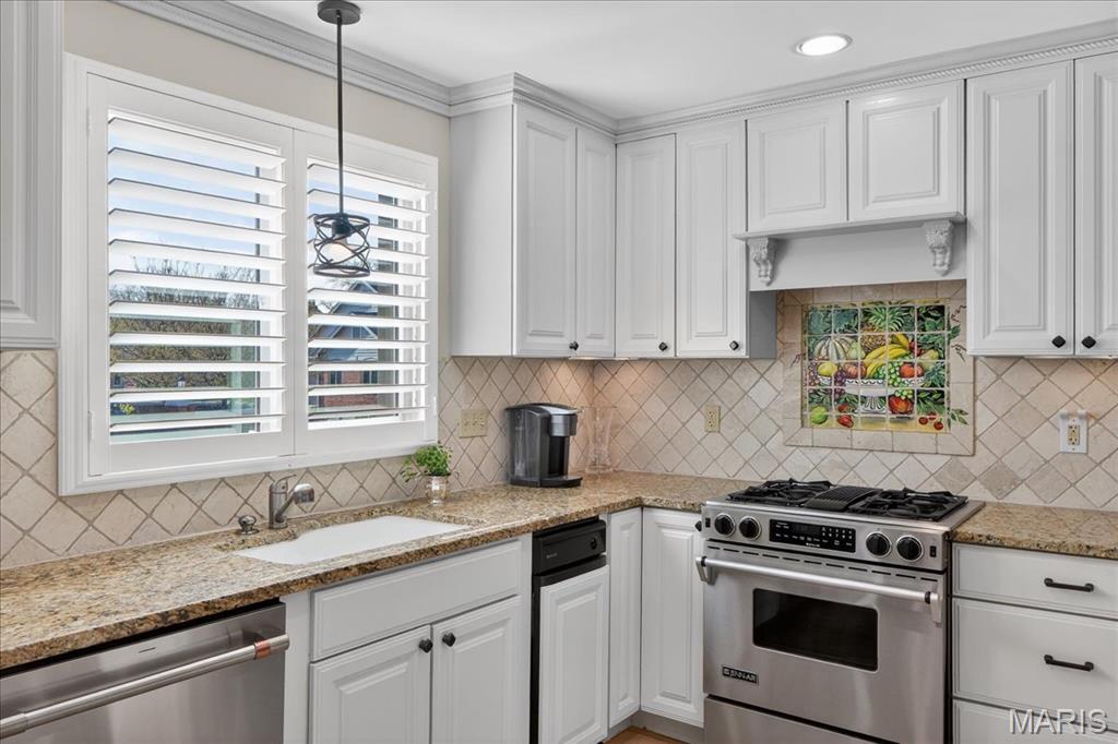 14318 Valley Meadow Court E