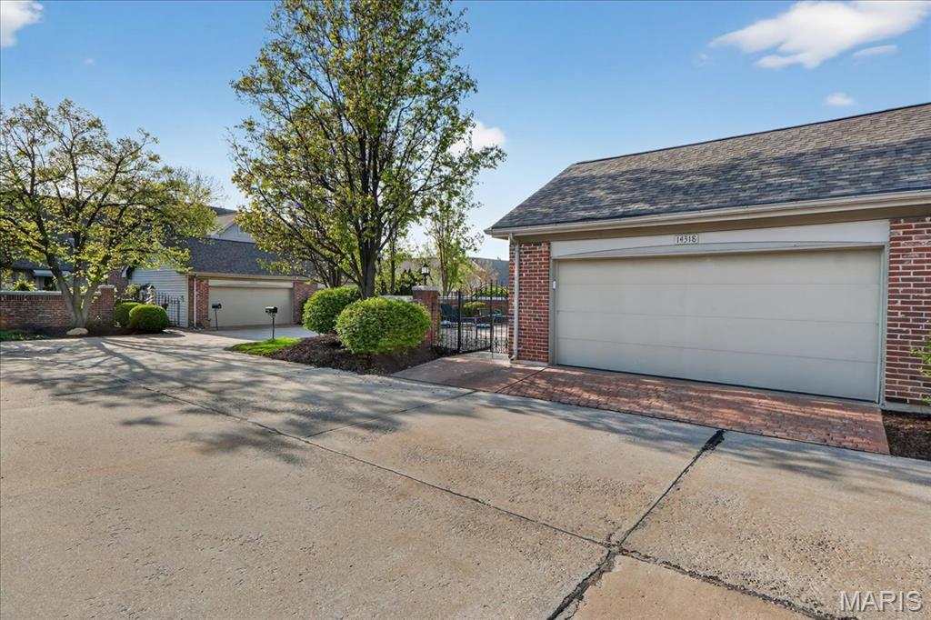 14318 Valley Meadow Court E