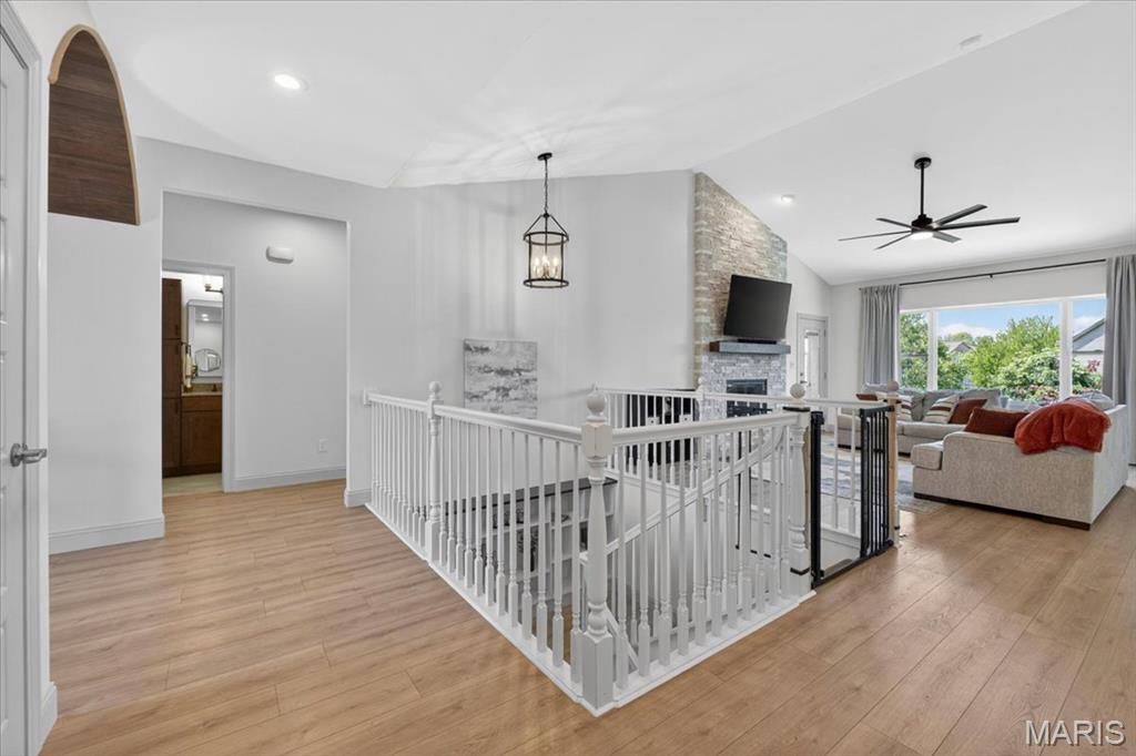 322 Pointe Loma Boulevard