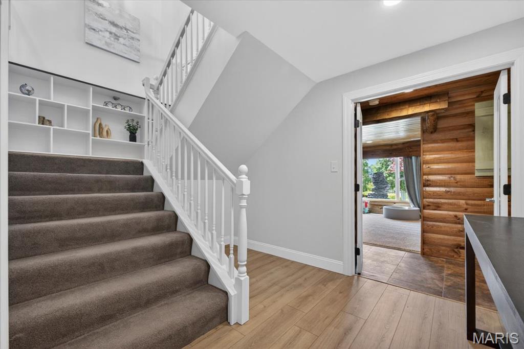 322 Pointe Loma Boulevard