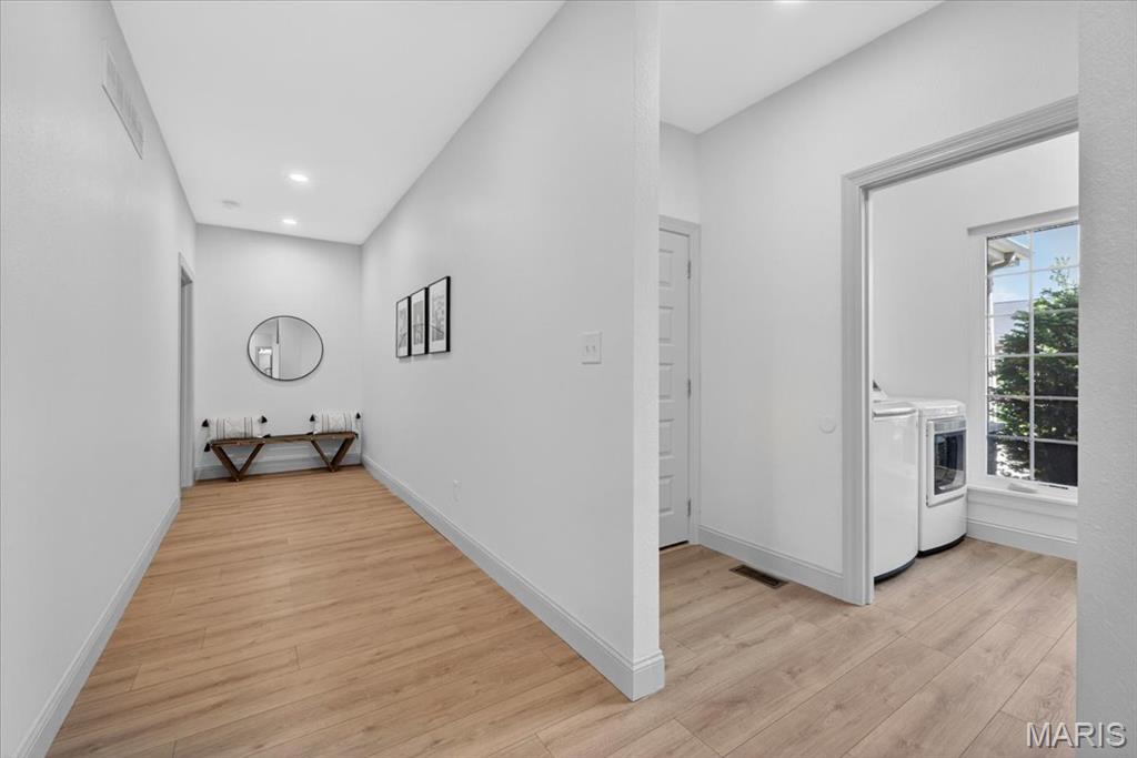 322 Pointe Loma Boulevard