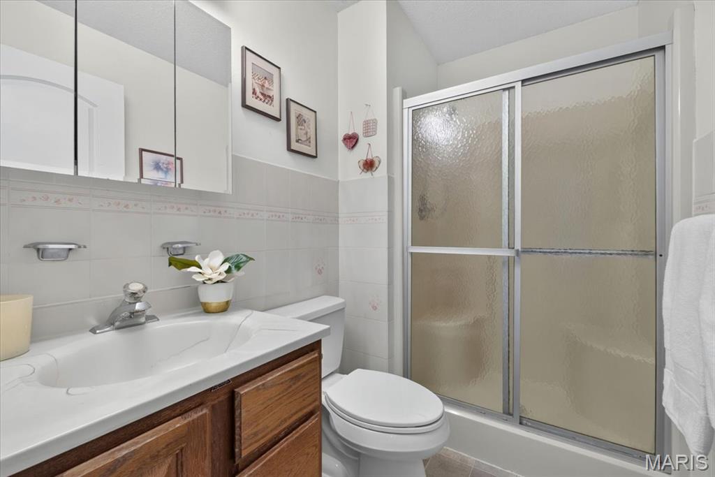 12120 Jeannette Mary Drive