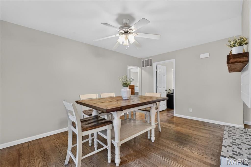 1285 Flora Lane