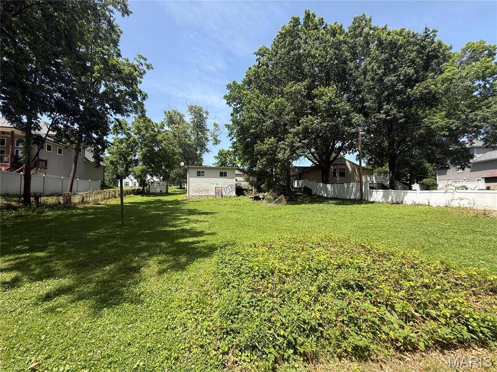 802 Connie Lane