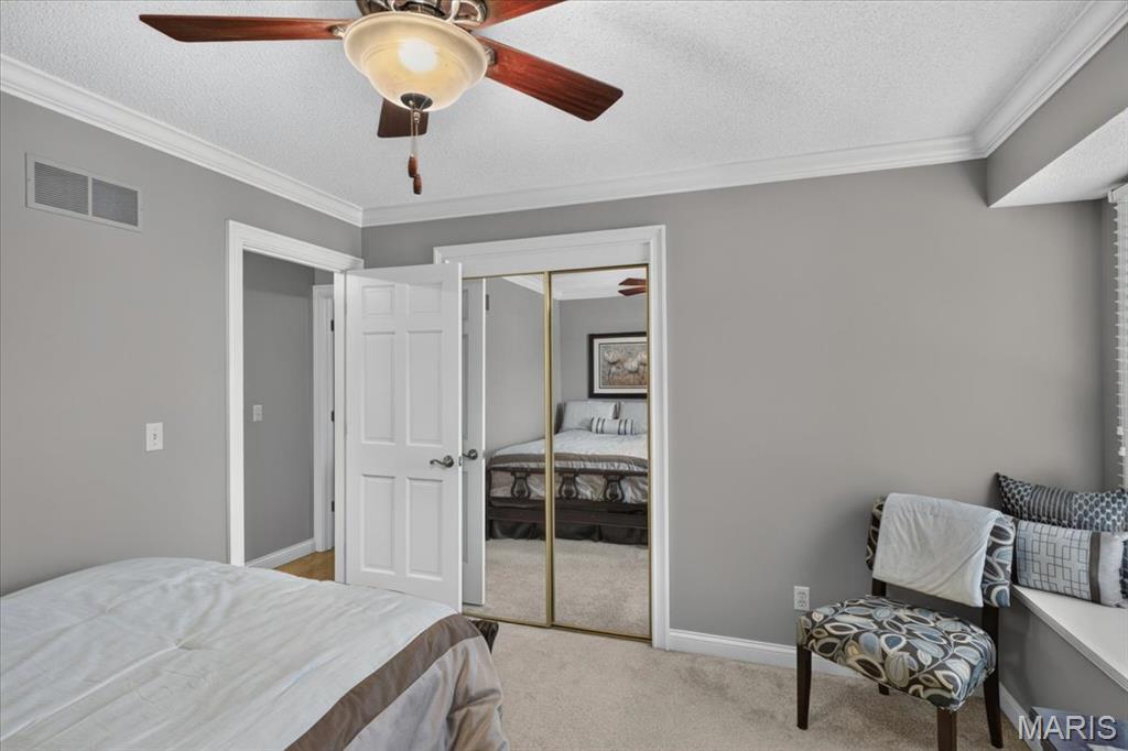525 Country Manor Drive