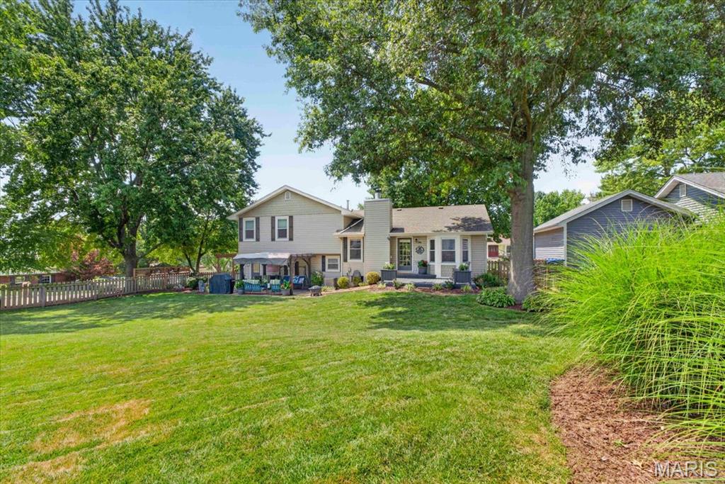 525 Country Manor Drive