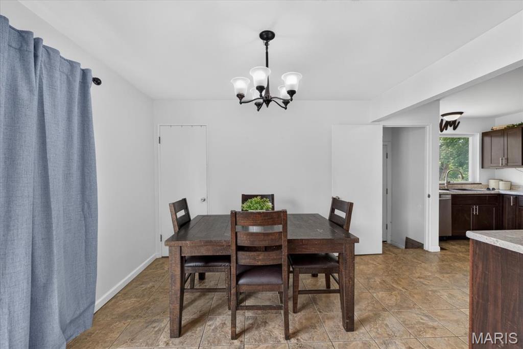 10809 Ridgecrest Drive