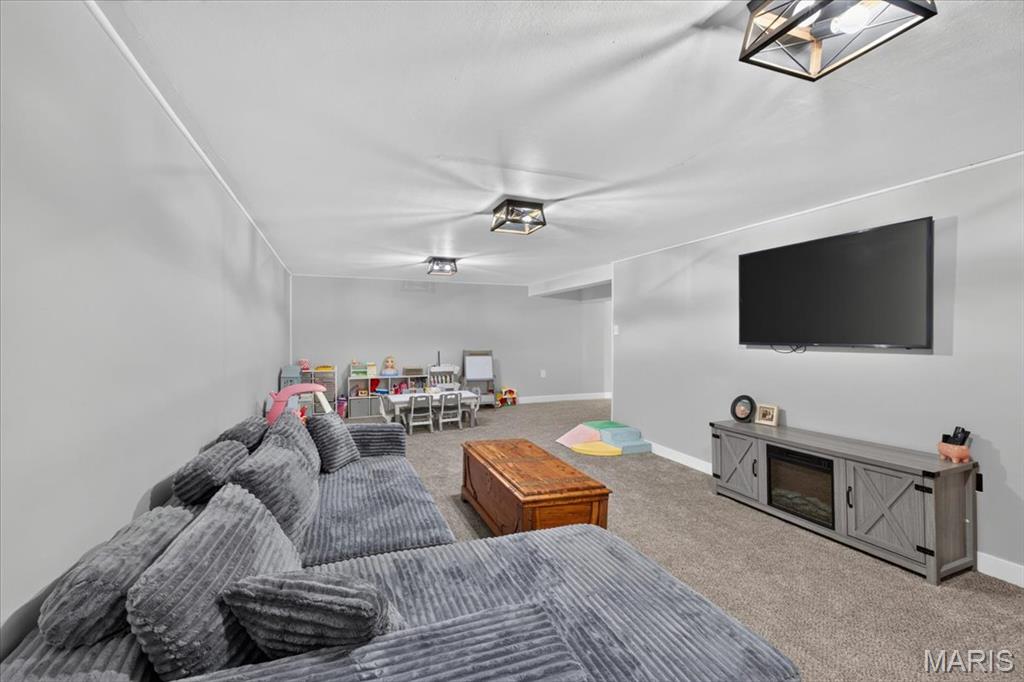 10809 Ridgecrest Drive